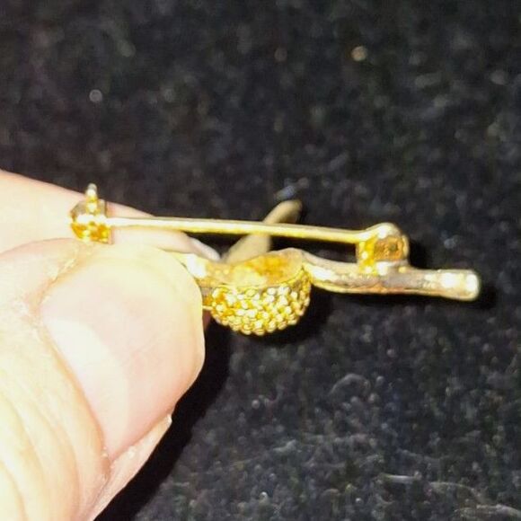 Enameled Vintage Hummingbird Pin Gold Tone Rhinestone Grandmacore Gift - Picture 4 of 8